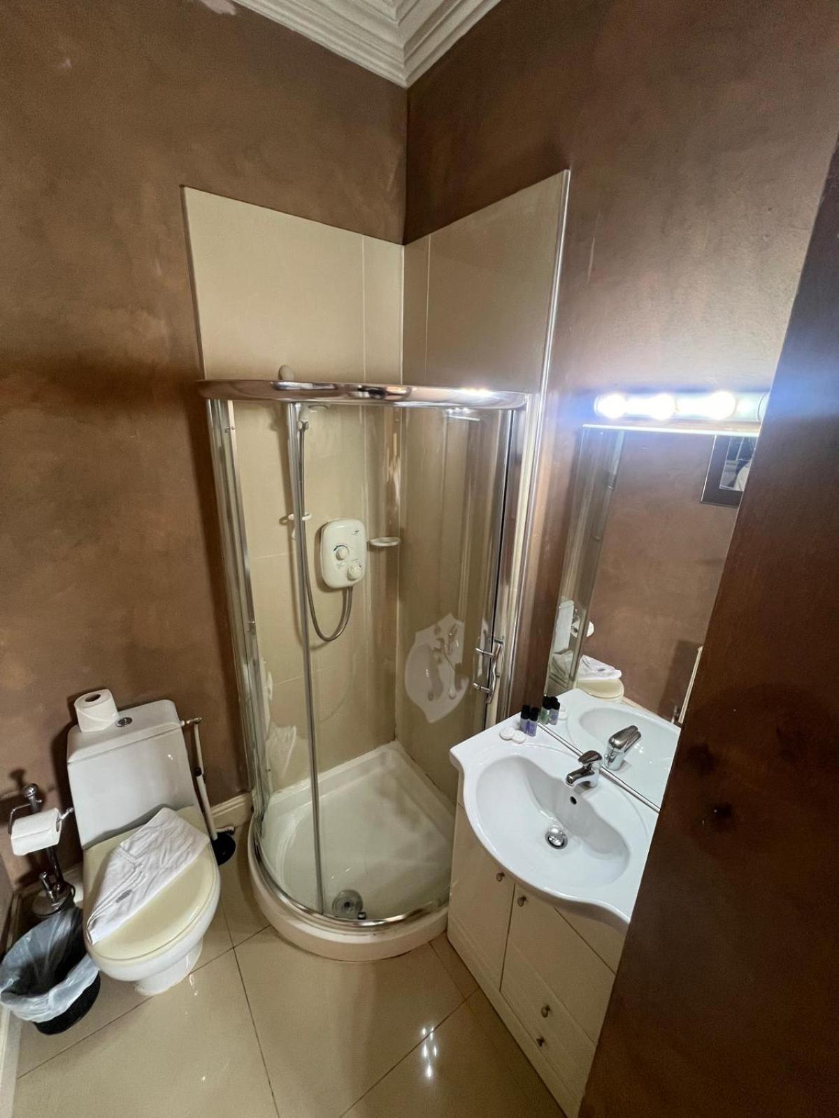 Appartamento Burlington Townhouse Dublino Esterno foto